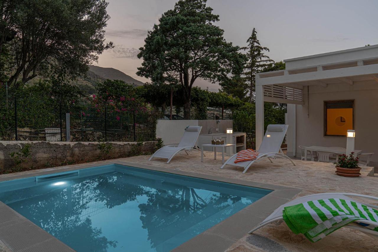 Palms Villa สโกเปลโล ภายนอก รูปภาพ